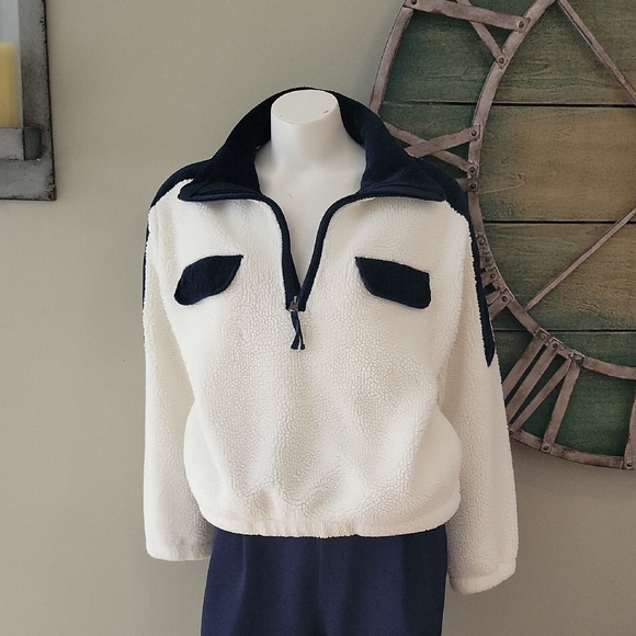 Faherty Cortina High Pile Fleece Popover In Bright White Navy Combo - Picture 1 of 15